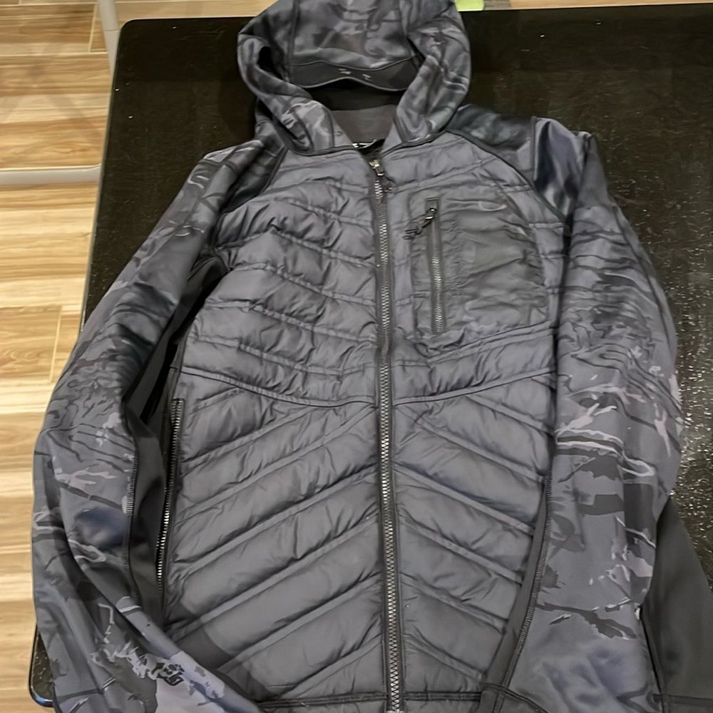 Men’s Under Armour Zip-Up Jacket Black Size Large